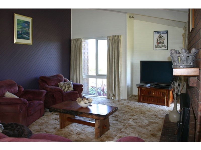 51 Westlakes Road, Portland VIC 3305