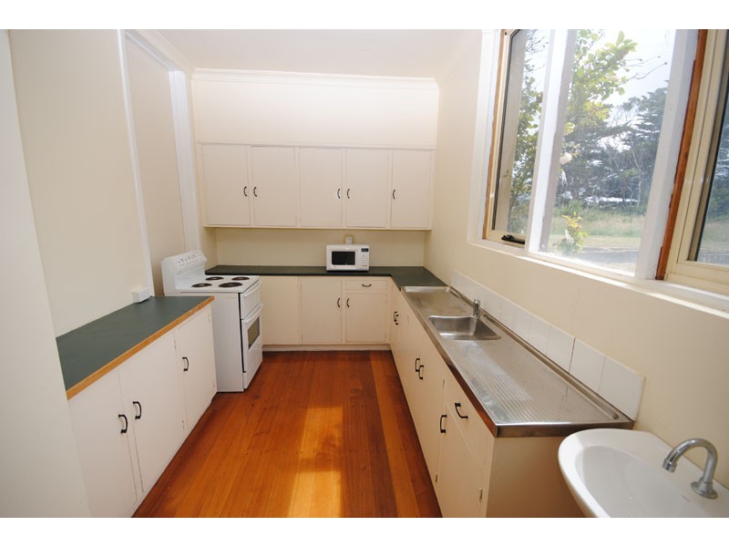 7098 Princes Highway, Tyrendarra VIC 3285