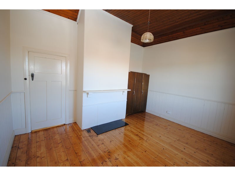 102 Hurd Street, Portland VIC 3305