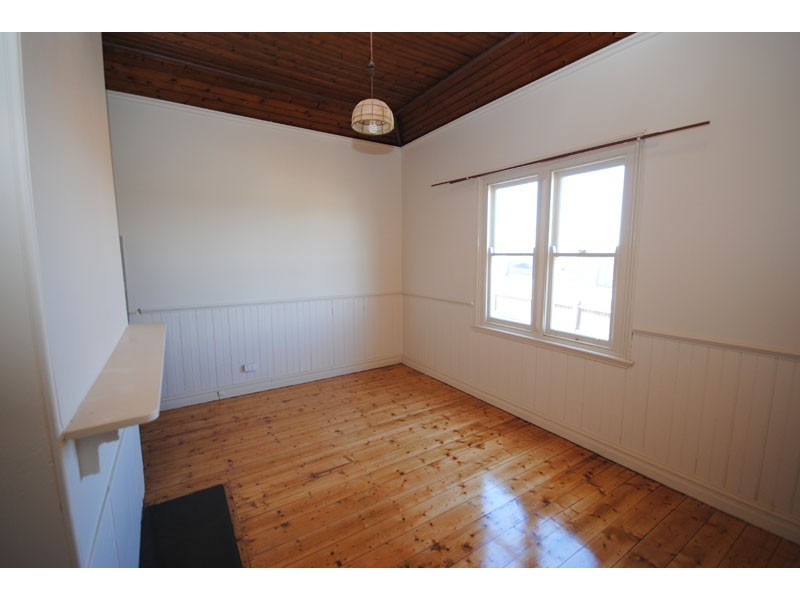 102 Hurd Street, Portland VIC 3305