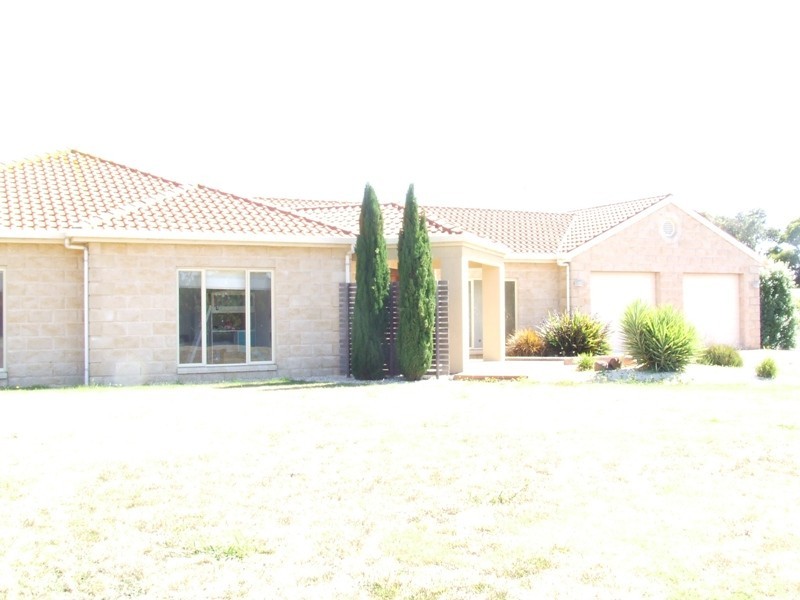 64 Kerrs Road, Portland VIC 3305