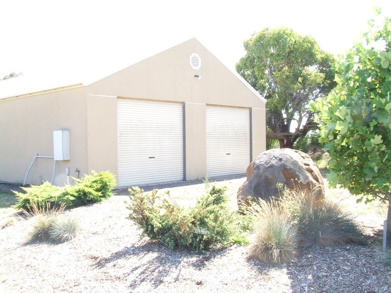 64 Kerrs Road, Portland VIC 3305