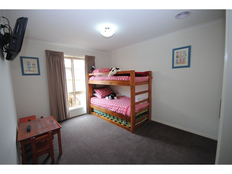 6 Caringal Court, Portland VIC 3305