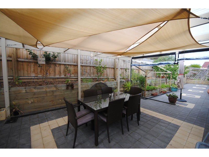 6 Caringal Court, Portland VIC 3305