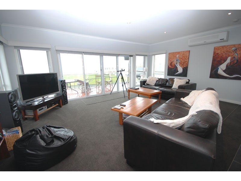 10 Aquarius Court, Portland VIC 3305