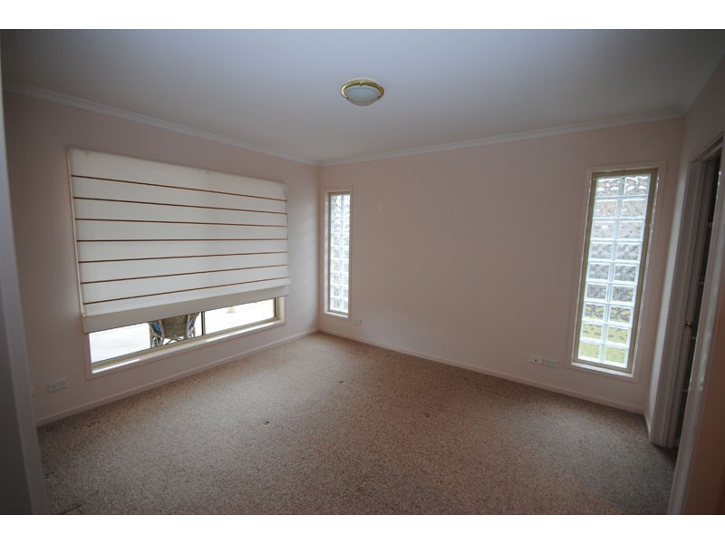 2 Manca Court, Portland VIC 3305