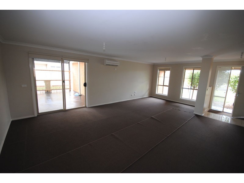 6 Aquarius Court, Portland VIC 3305