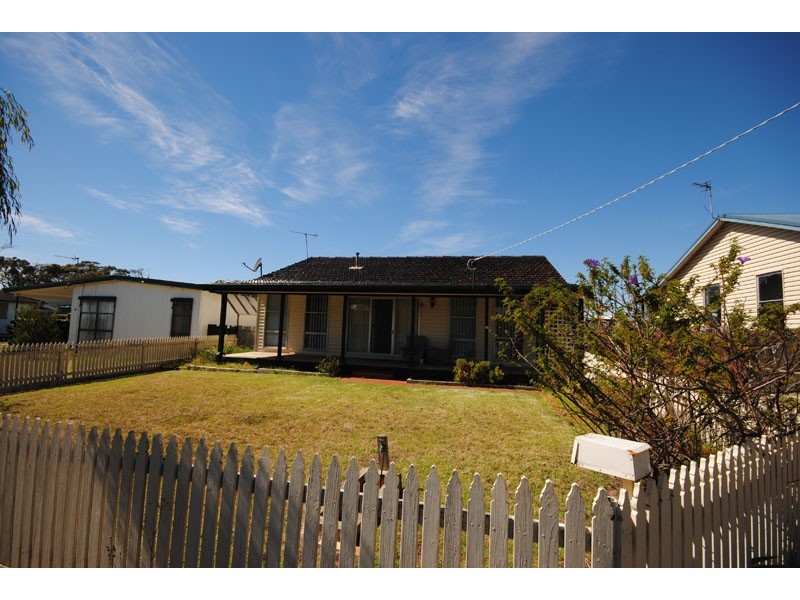 10  Banyan Crescent, Portland VIC 3305