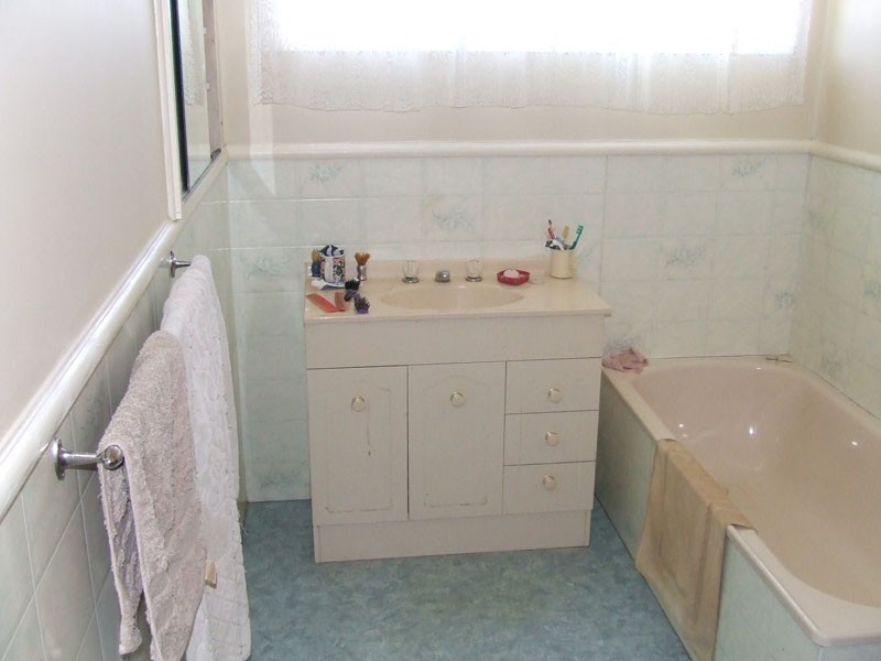 73 Oswald Crt, Portland VIC 3305