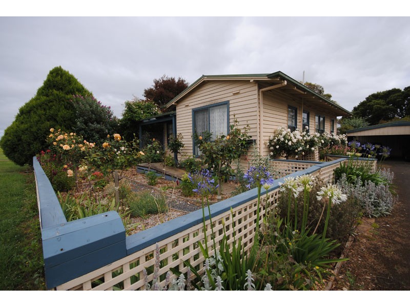 14 Cameron Street, Heywood VIC 3304