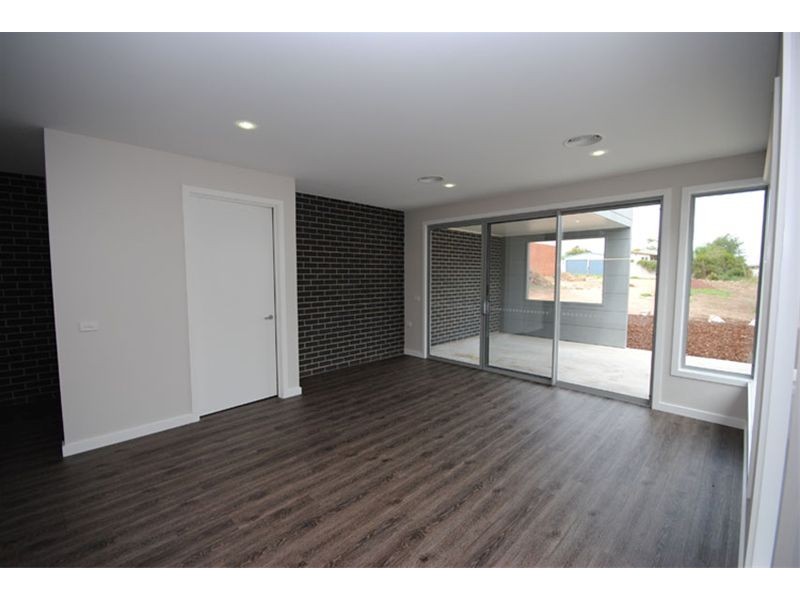 1/24 Cape Nelson Road, Portland VIC 3305