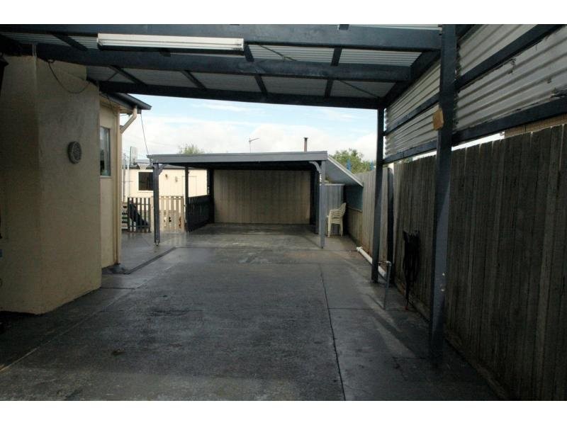 3  Bade Avenue, Portland VIC 3305