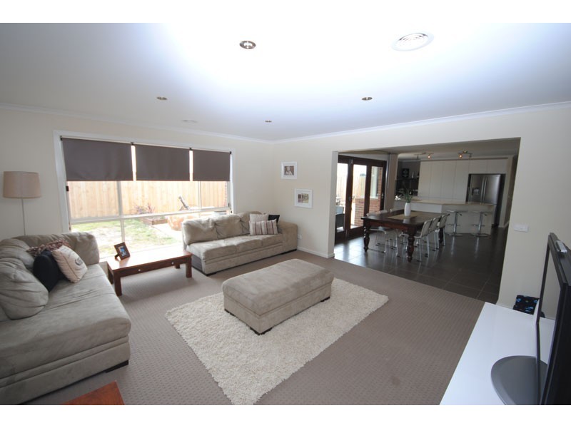 28 Madeira Close, Portland VIC 3305