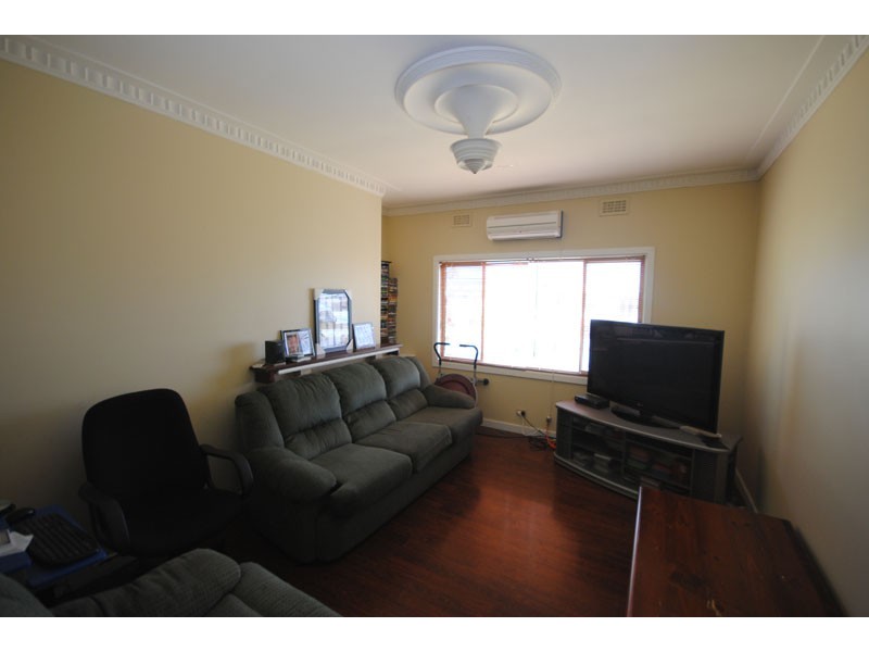 12 Athalie Street, Portland VIC 3305