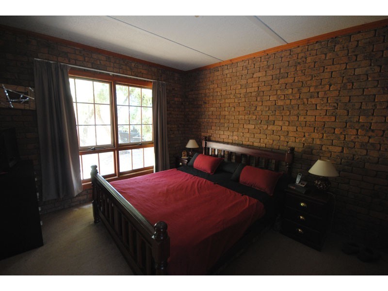 27 Kentbruck Road, Heywood VIC 3304