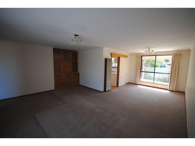 34 Tamora Crescent, Portland VIC 3305