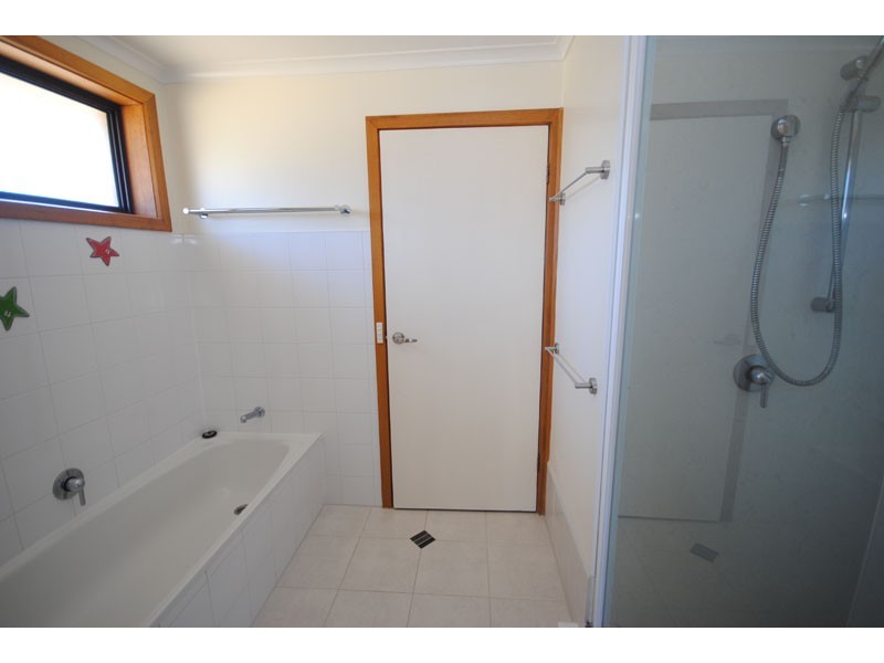 34 Tamora Crescent, Portland VIC 3305
