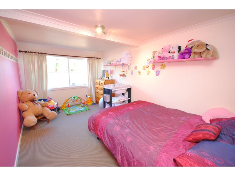 29 Carey Street, Heywood VIC 3304