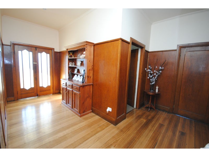 29 Carey Street, Heywood VIC 3304