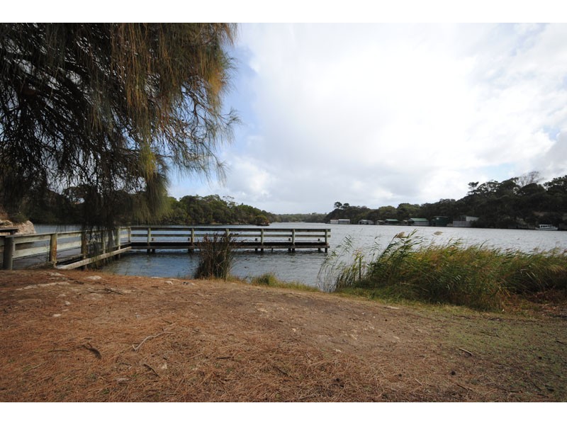 9 Isle of Bags Road, Nelson VIC 3292