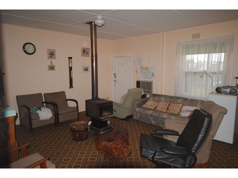 9 Isle of Bags Road, Nelson VIC 3292