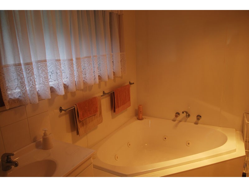 74 Edgar Street, Portland VIC 3305