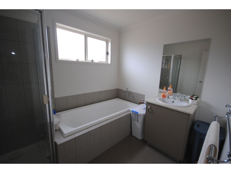 31 Coastal Court, Portland VIC 3305