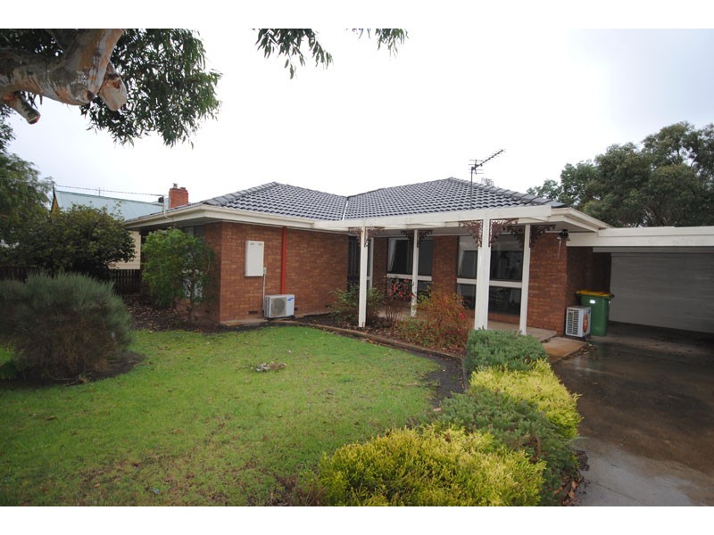 40 Markham Street, Heywood VIC 3304