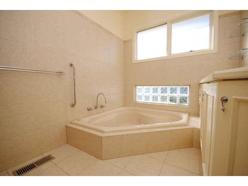 19 Wellington Road, Portland VIC 3305