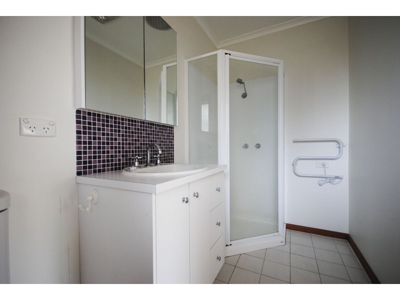 19 Shirva Crescent, Portland VIC 3305