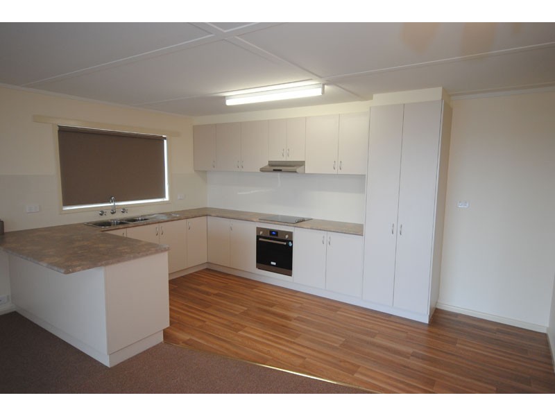 6/98 Must Street, Portland VIC 3305