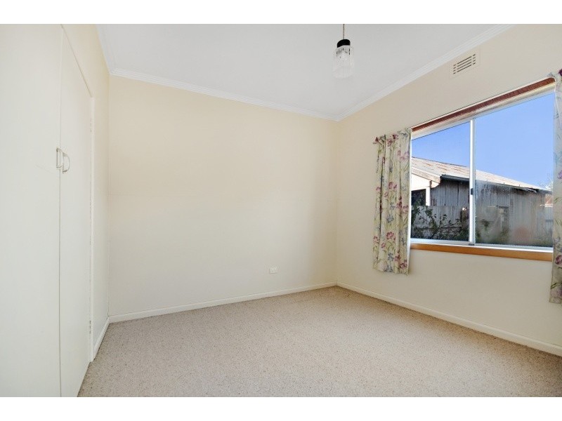 1 Cameron Street, Heywood VIC 3304