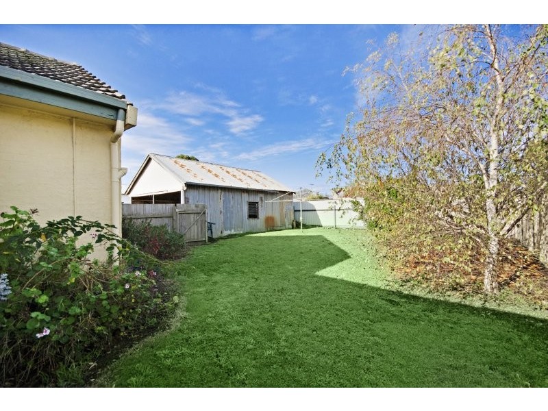 1 Cameron Street, Heywood VIC 3304
