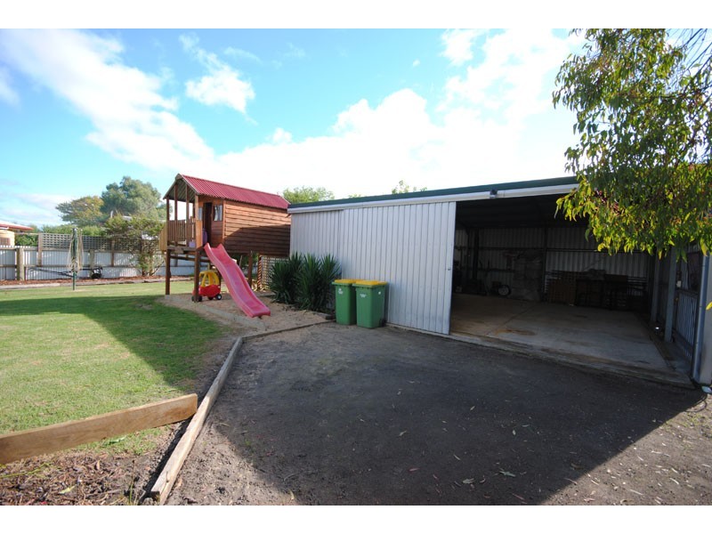 36 Barclay Street, Heywood VIC 3304