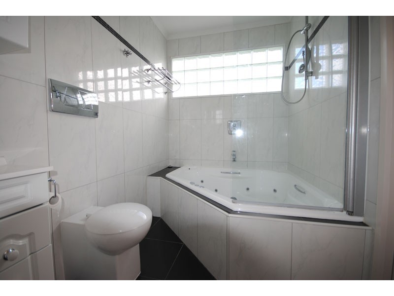 305 Henty Highway, Portland VIC 3305