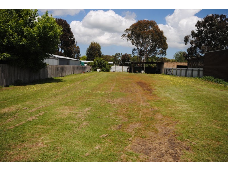 25A Darling Street, Heywood VIC 3304