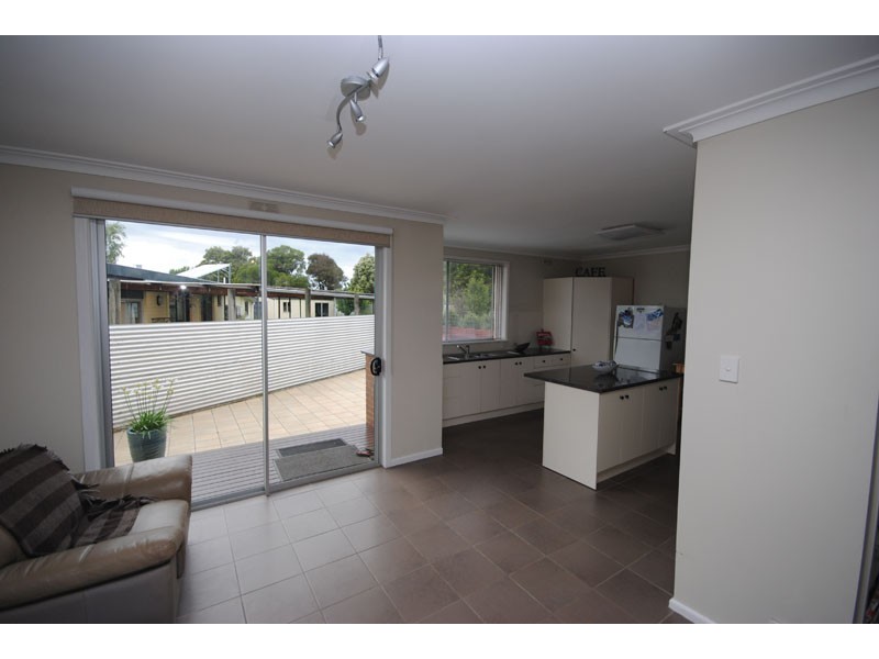7 Darling Street, Heywood VIC 3304