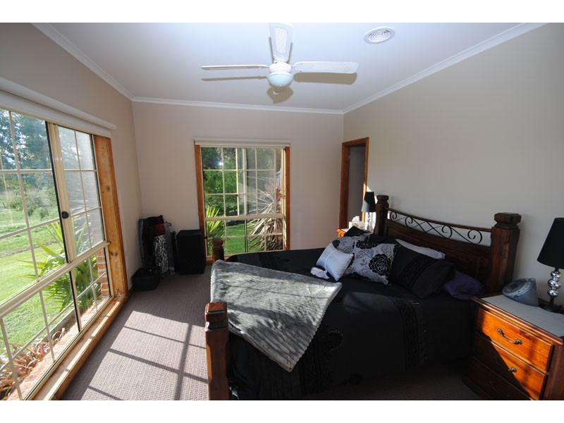 28  Mcintyre Road, Portland VIC 3305