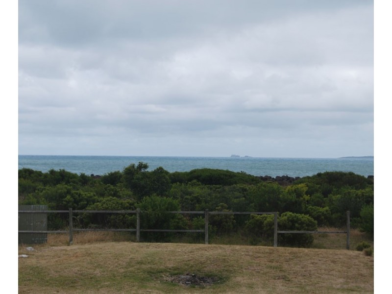 512 Dutton Way, Portland VIC 3305