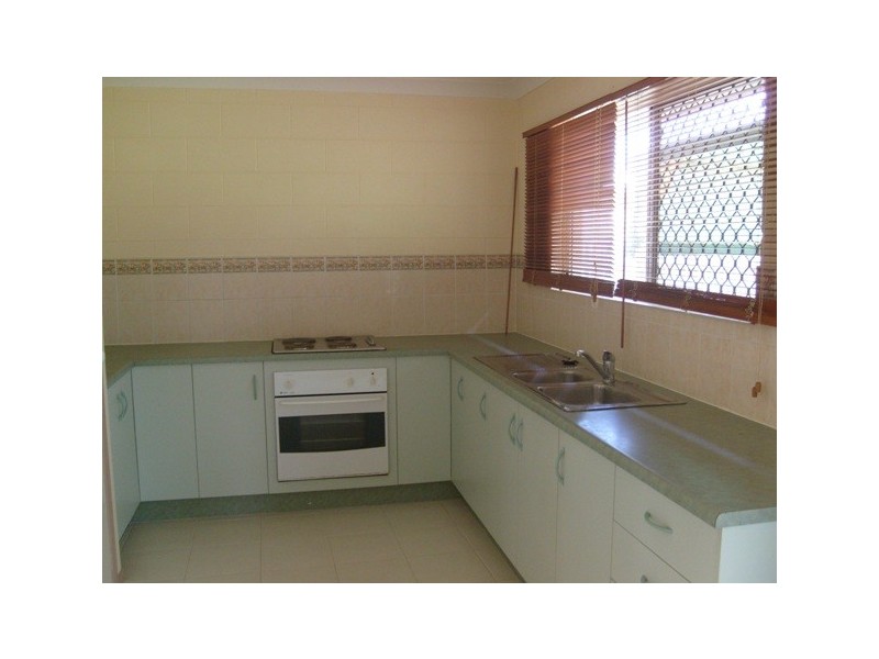 38  Gower Street, Kelso QLD 4815