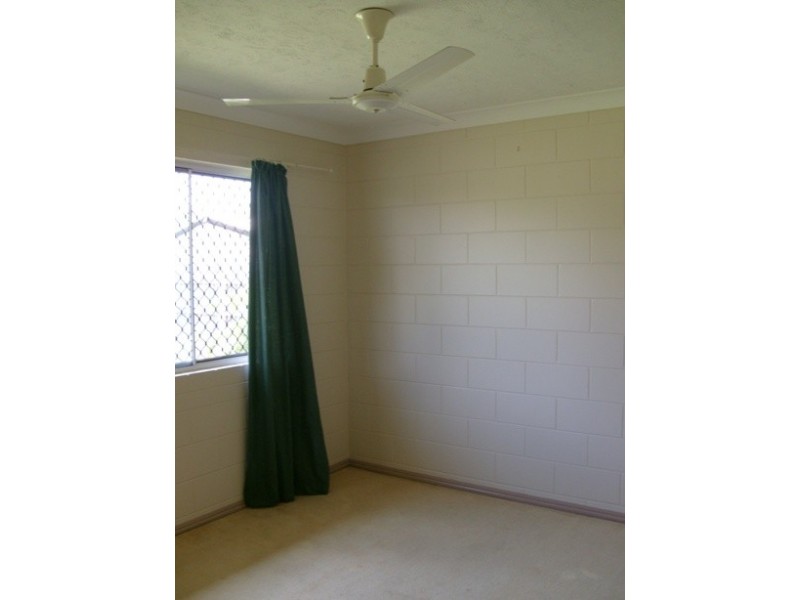 38  Gower Street, Kelso QLD 4815