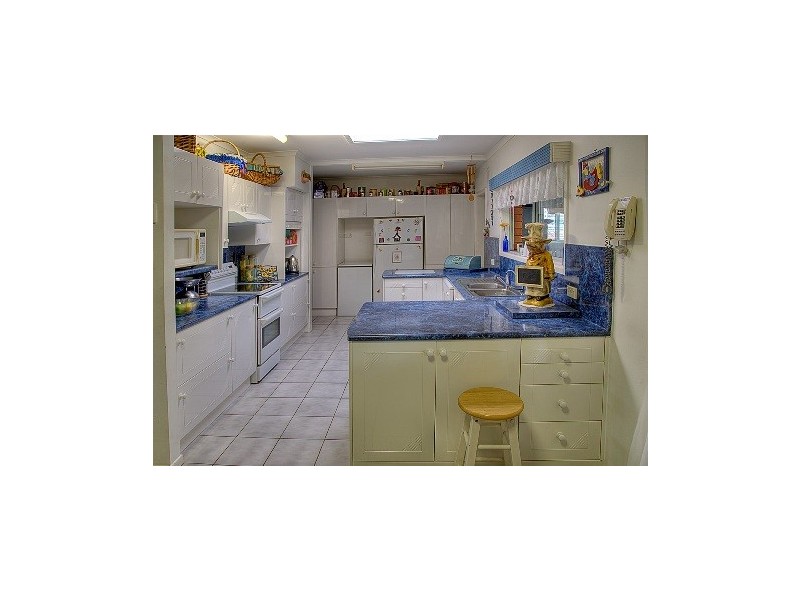 27 Garden Grove Crescent, Kirwan QLD 4817