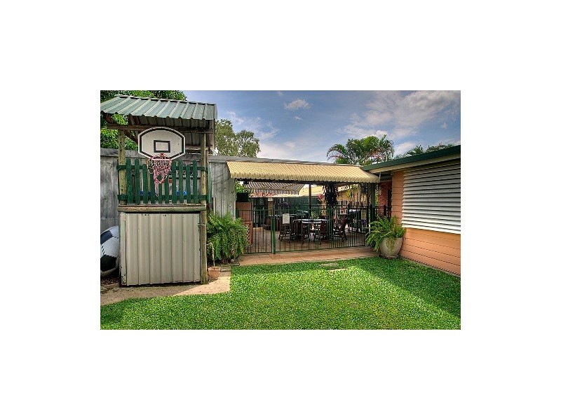 27 Garden Grove Crescent, Kirwan QLD 4817