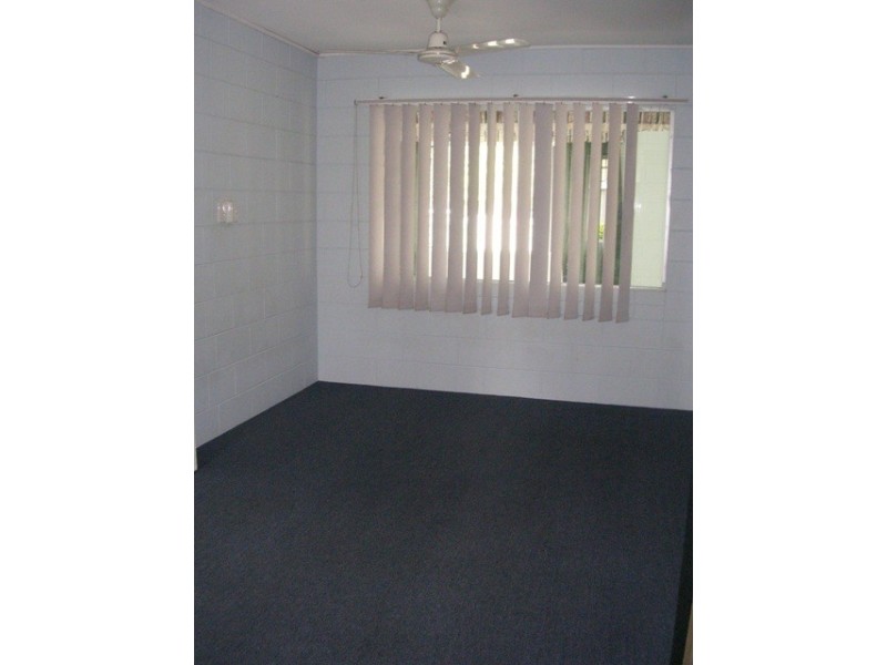 15 Paringa Street, Cranbrook QLD 4814