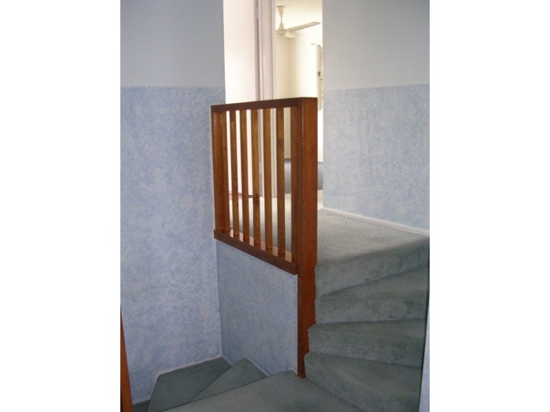 15 Paringa Street, Cranbrook QLD 4814