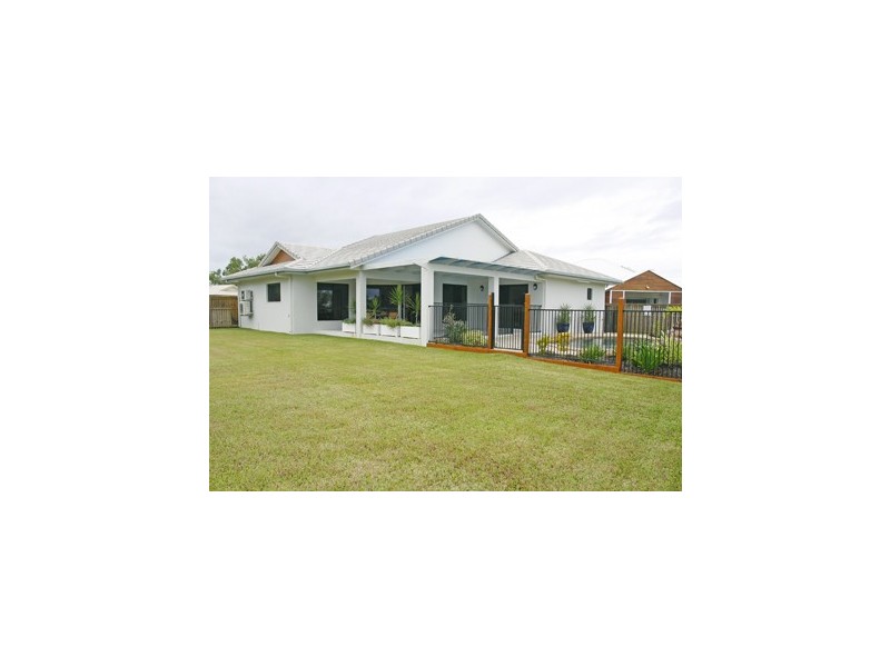 5  Nina Pocket, Bushland Beach QLD 4818