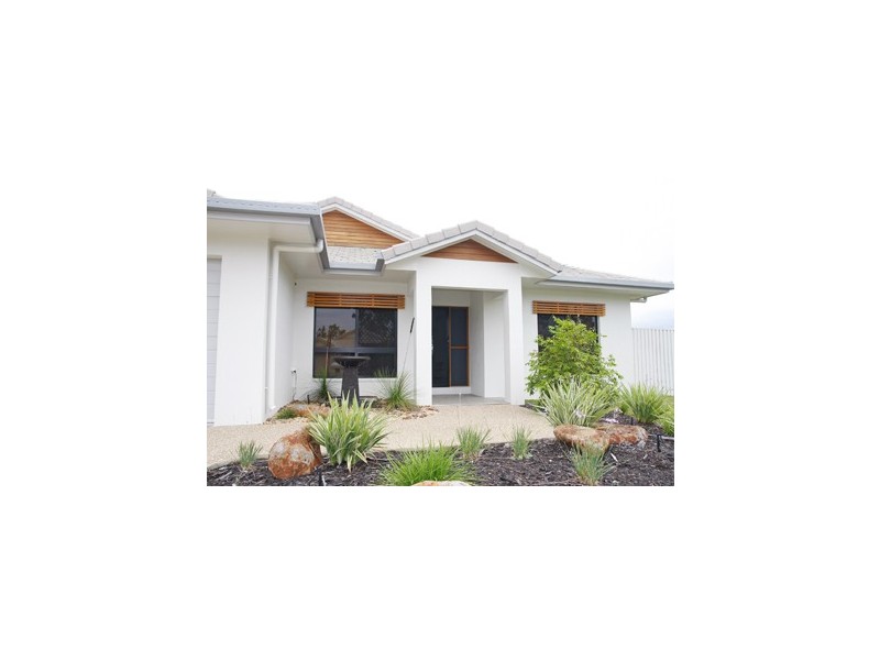 5  Nina Pocket, Bushland Beach QLD 4818