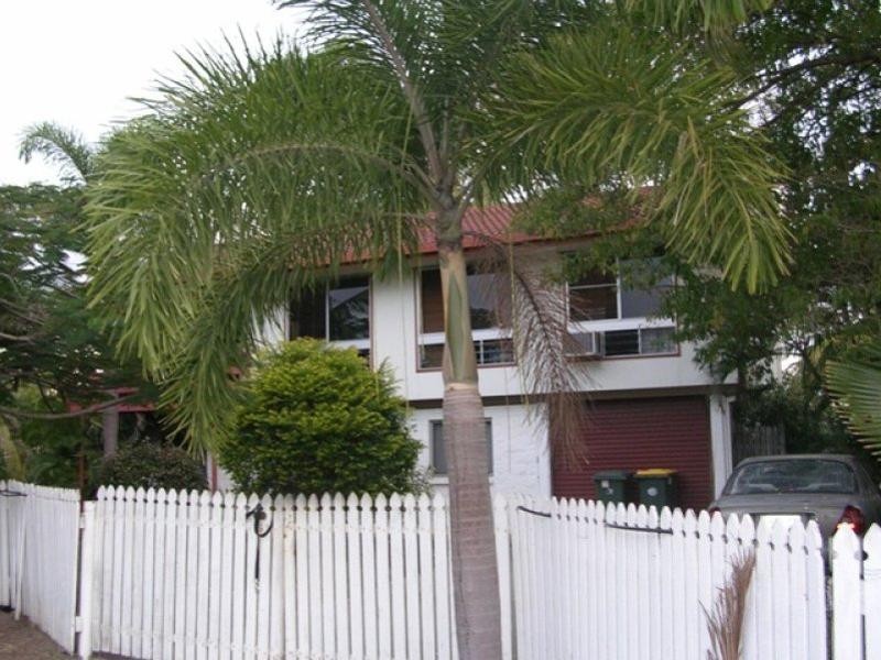 13 Roma Court, Kelso QLD 4815