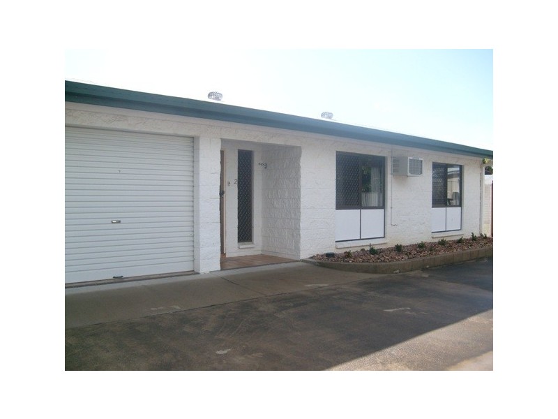 2/36 Townsend Street, Mysterton QLD 4812