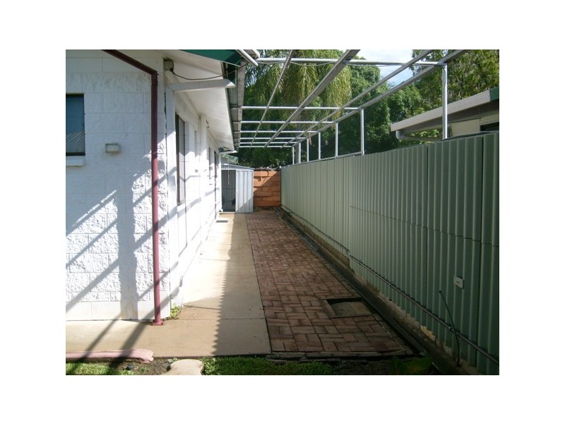 2/36 Townsend Street, Mysterton QLD 4812